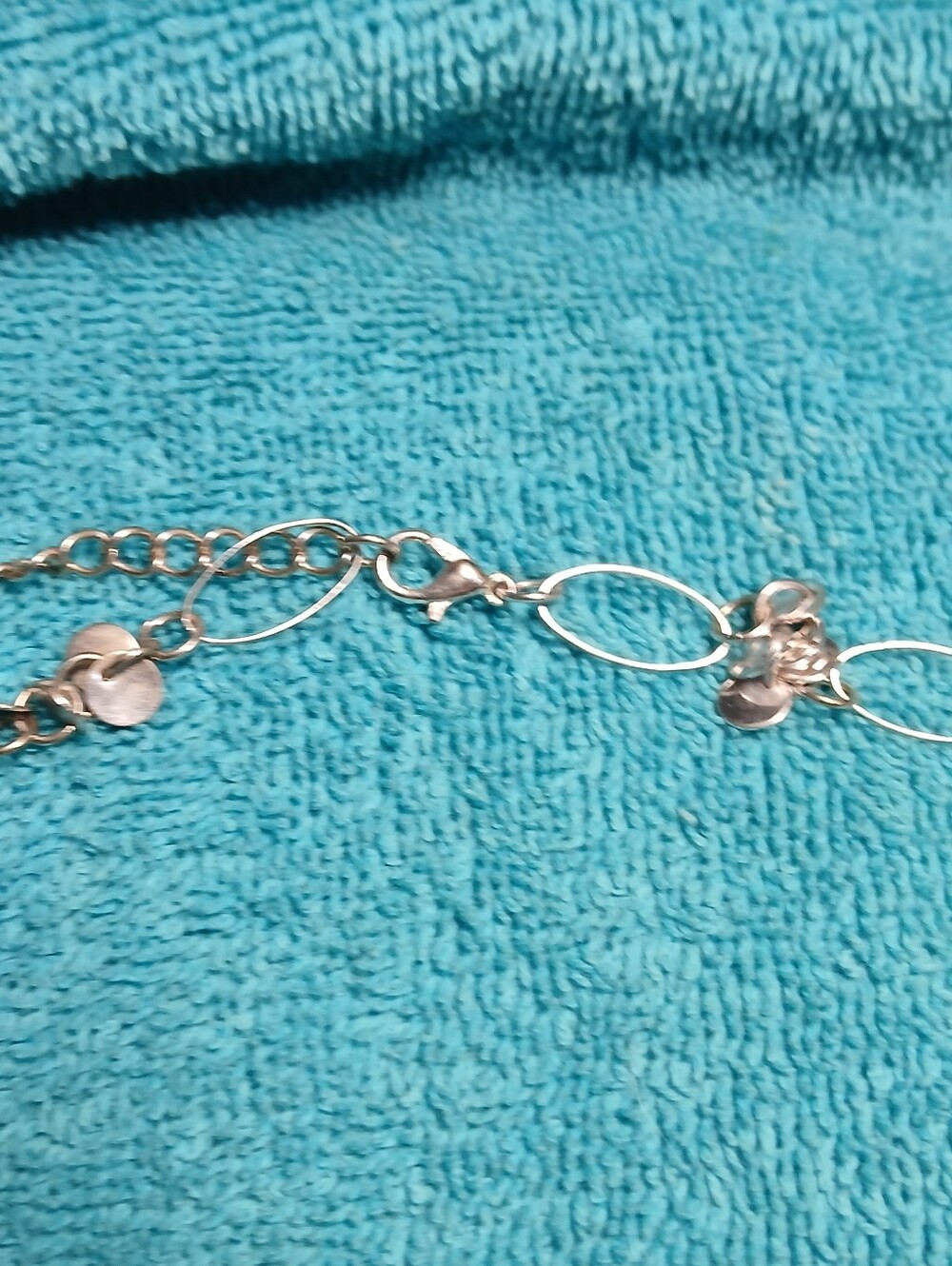 Silver Tone Oval Link Necklace - Silver